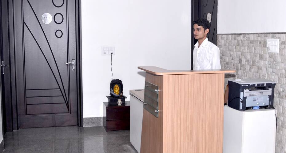 FabHotel Casa 31 Sector 31-32, Gurgaon 2
